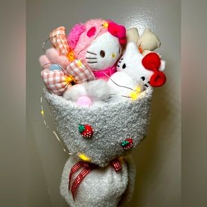 Hello kitty plushy bouquet💖💐